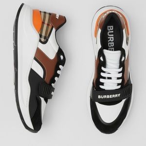 BURBERRY SNEAKERS